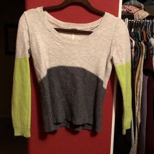 Unique block sweater 🌹🖤